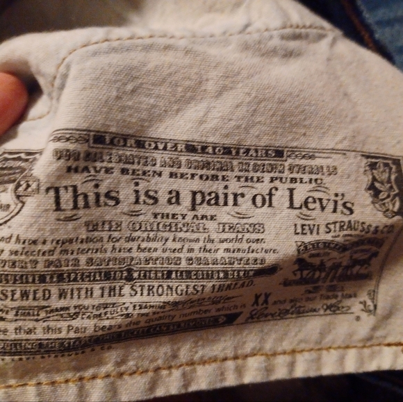 Levi's womens 7/30 - Picture 3 of 6